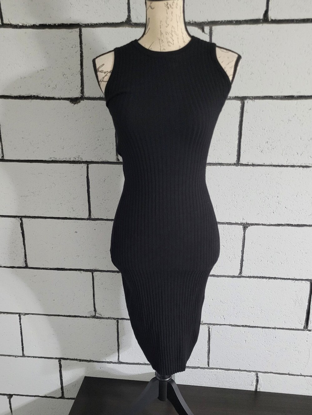 BUNDLE SALE! Guess Black Sleeveless Ribbed Bodycon Dress Sz S